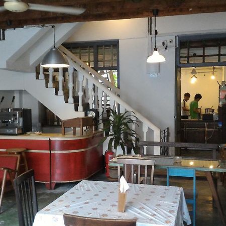 Appartamento The Loft @ 13 Hibiscus Malacca Esterno foto