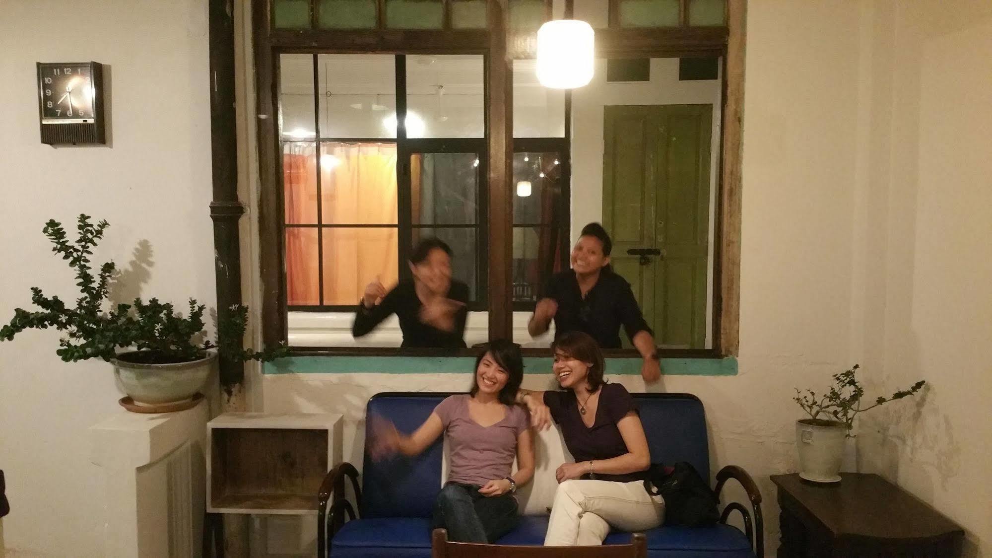 Appartamento The Loft @ 13 Hibiscus Malacca Esterno foto